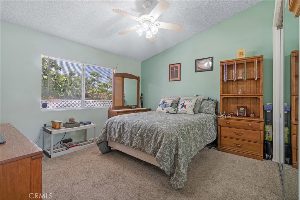 15176 Farmington Court