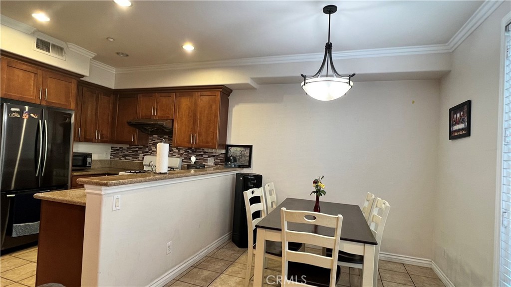 760 S Azusa Avenue C