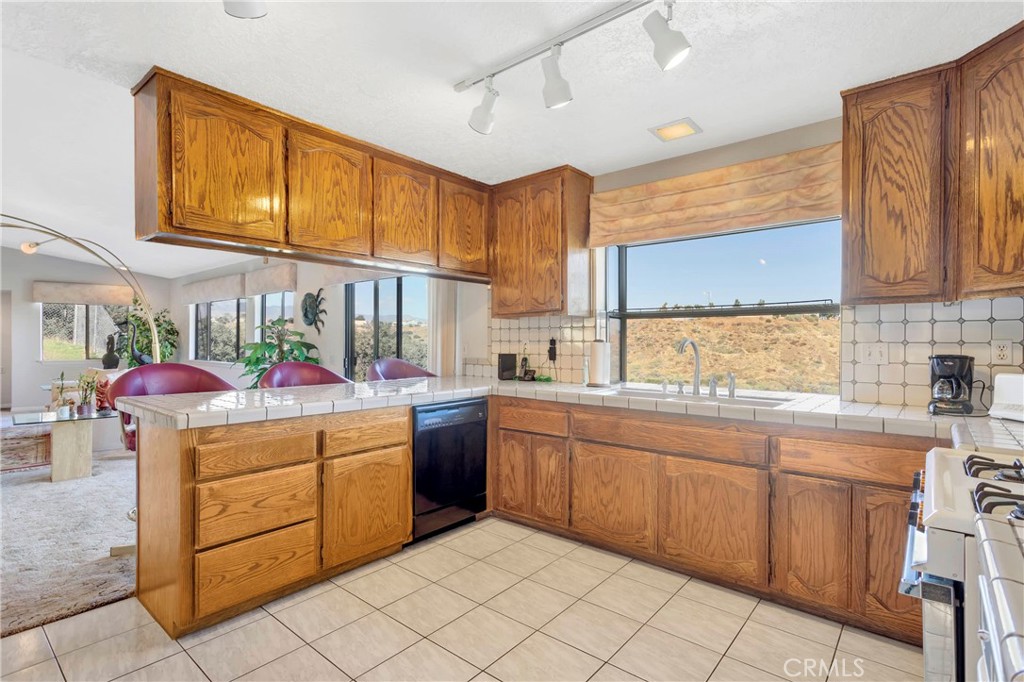 8384 Highland Court 201