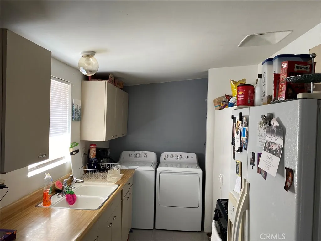 13594 Amargosa Road