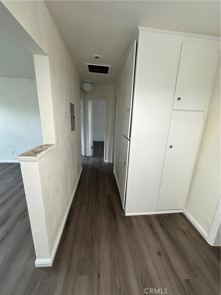 576 W 11st 576, 578, 580