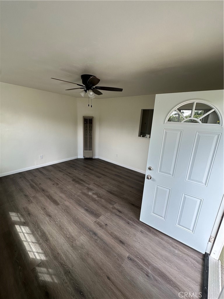 576 W 11st 576, 578, 580