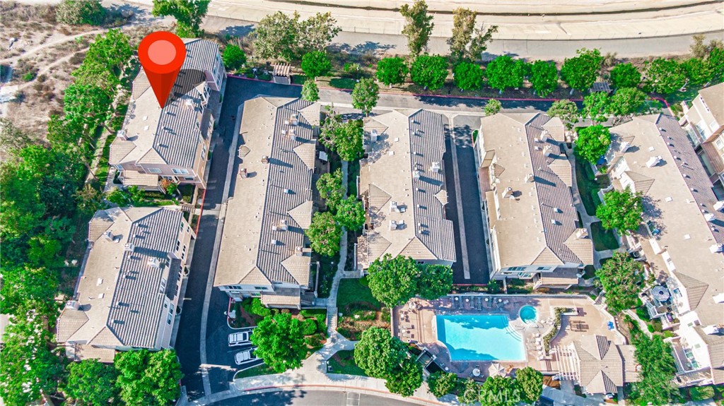 514 N Pageant Drive B