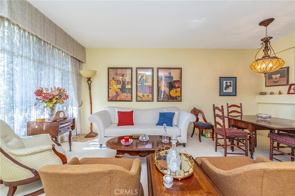 514 N Pageant Drive B