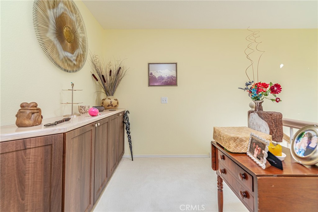 514 N Pageant Drive B