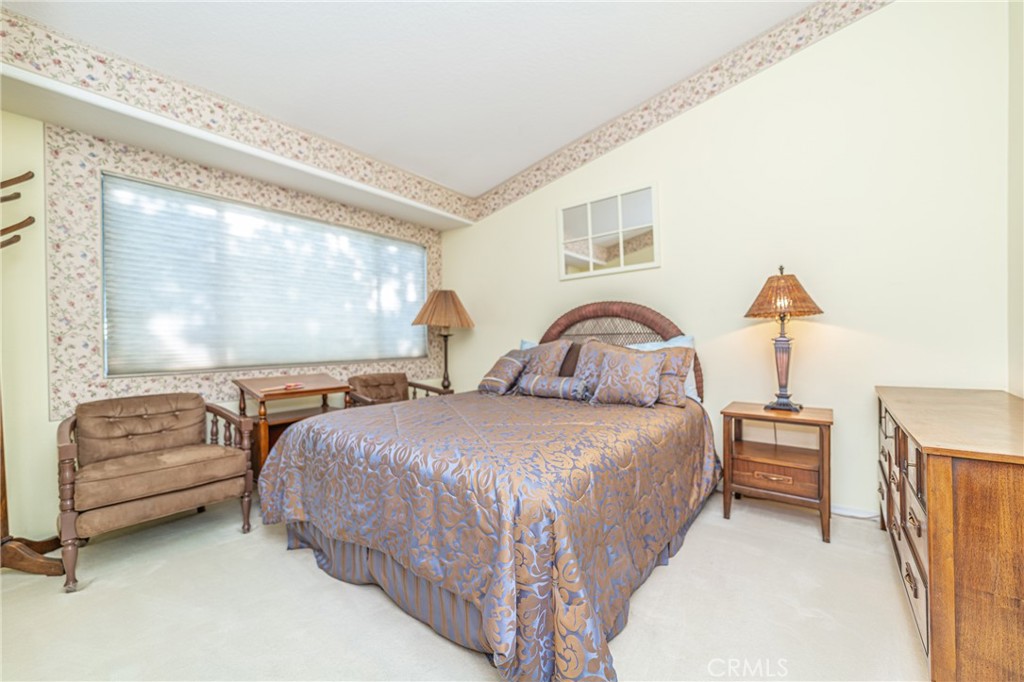 514 N Pageant Drive B