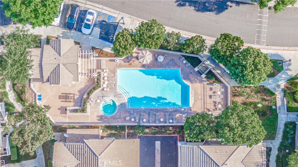 514 N Pageant Drive B