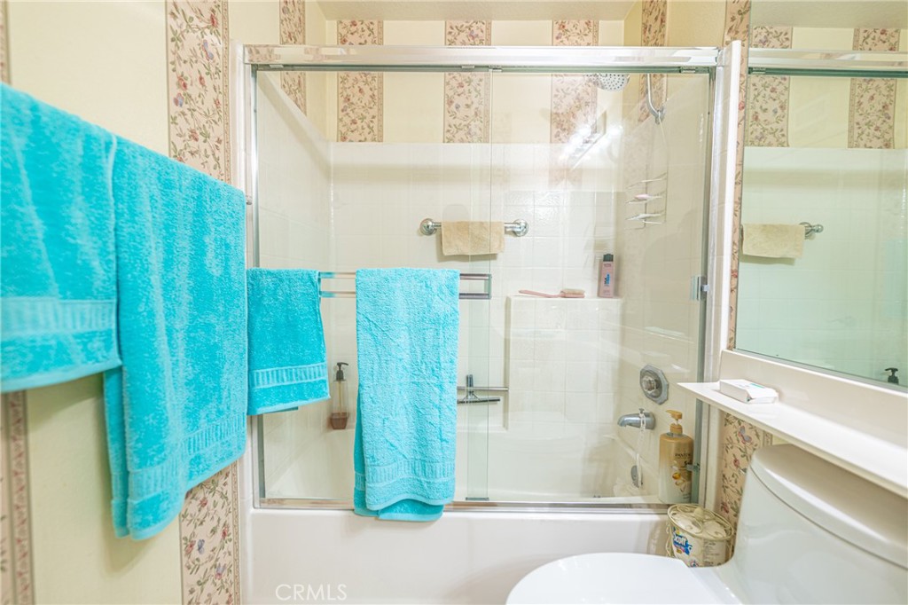 514 N Pageant Drive B