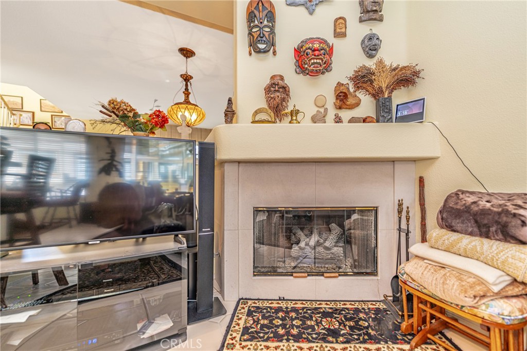 514 N Pageant Drive B