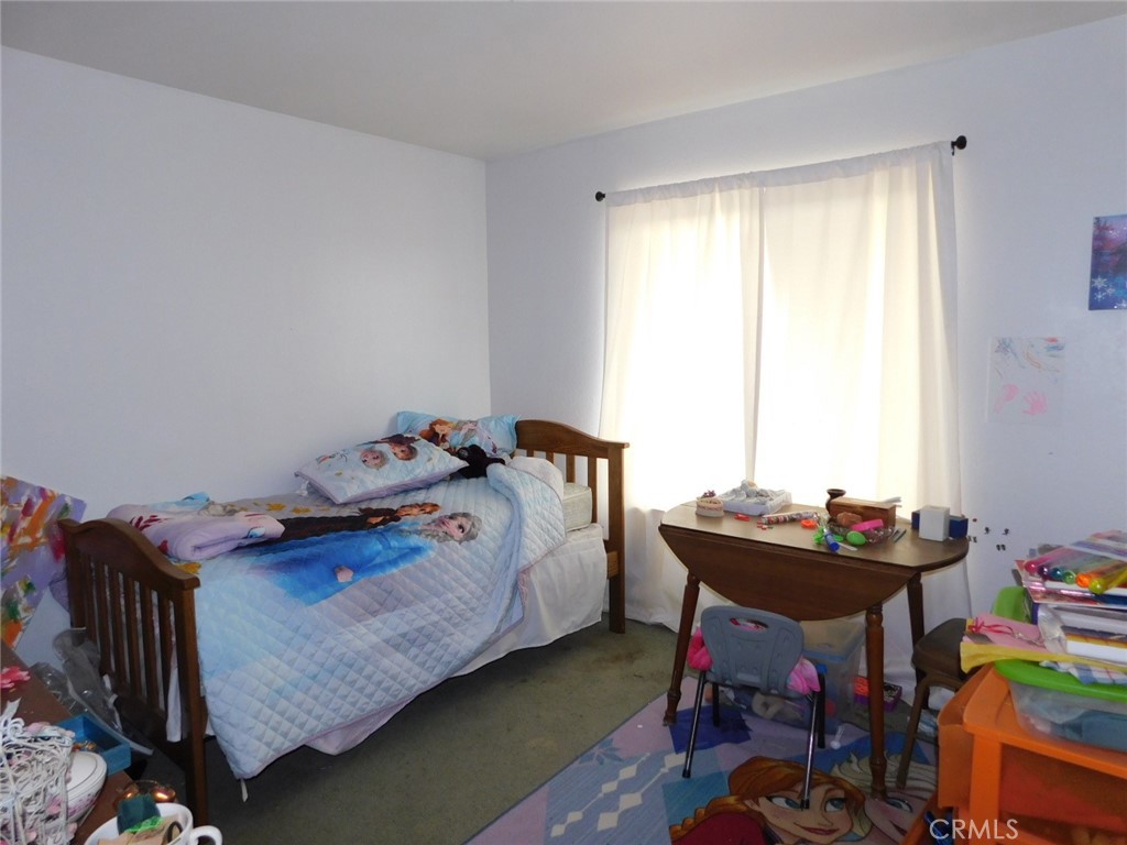 18154 Hackberry Street