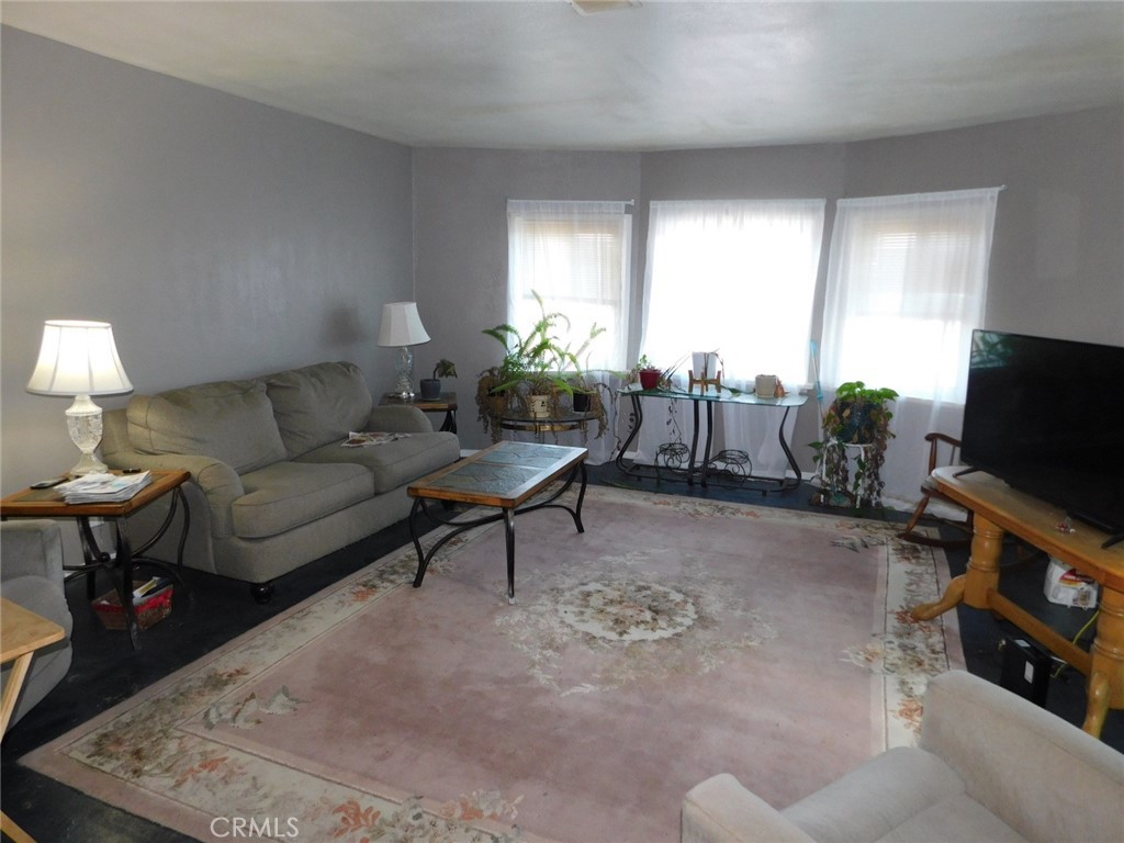 18154 Hackberry Street