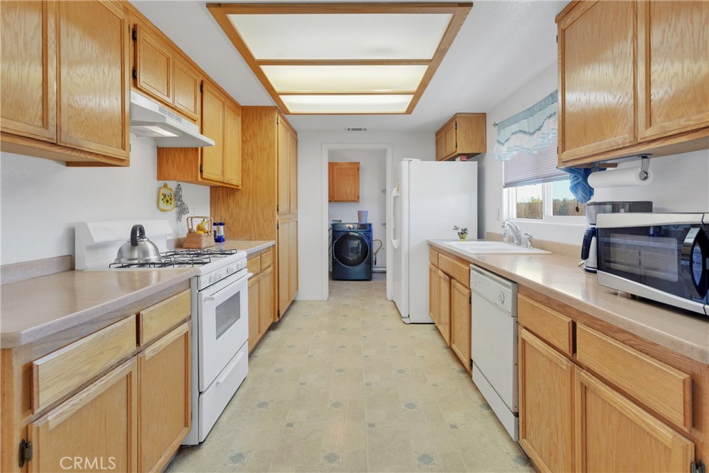 12548 Running Deer Road