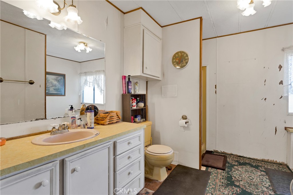 15252 Seneca Road 81