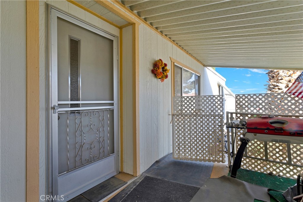 15252 Seneca Road 81