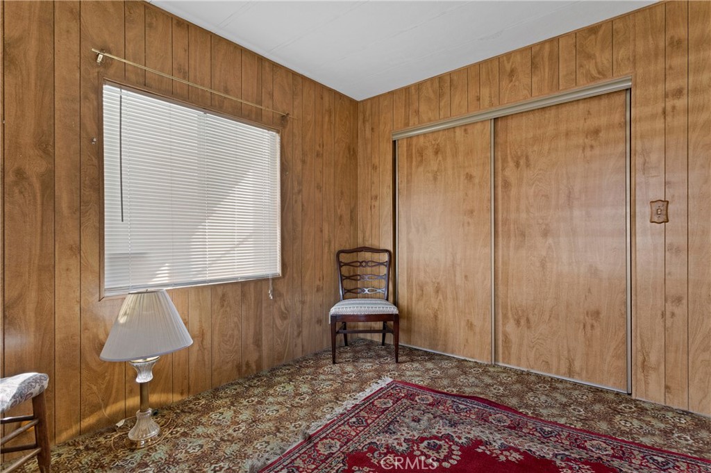 15252 Seneca Road 81