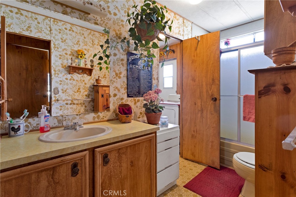 15252 Seneca Road 81