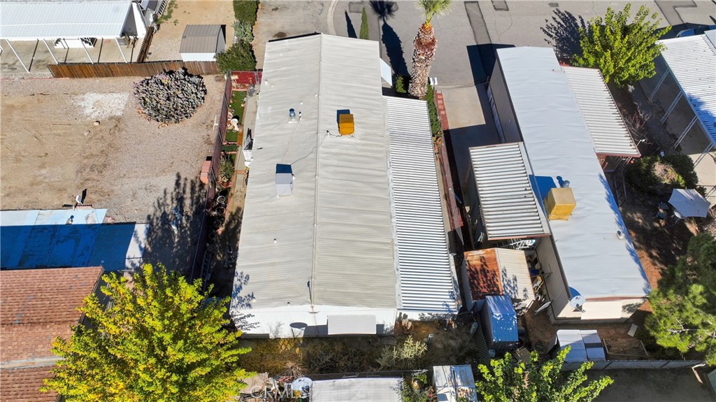 15252 Seneca Road 81