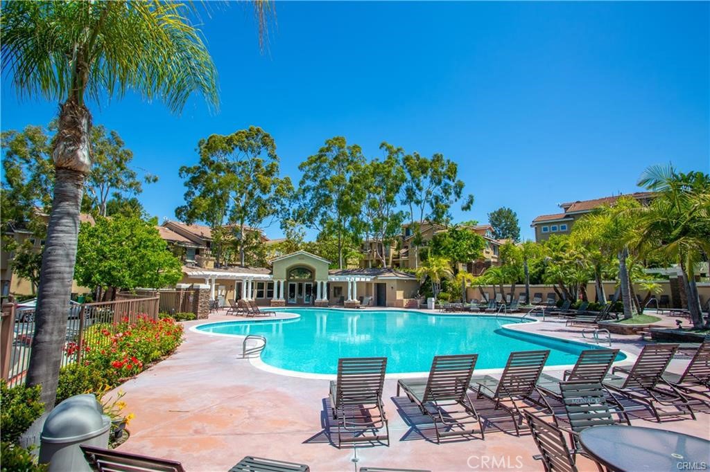 1091 S Positano Avenue