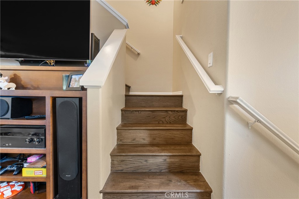 1091 S Positano Avenue