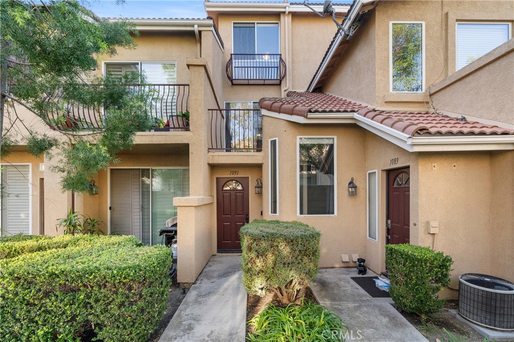 1091 S Positano Avenue