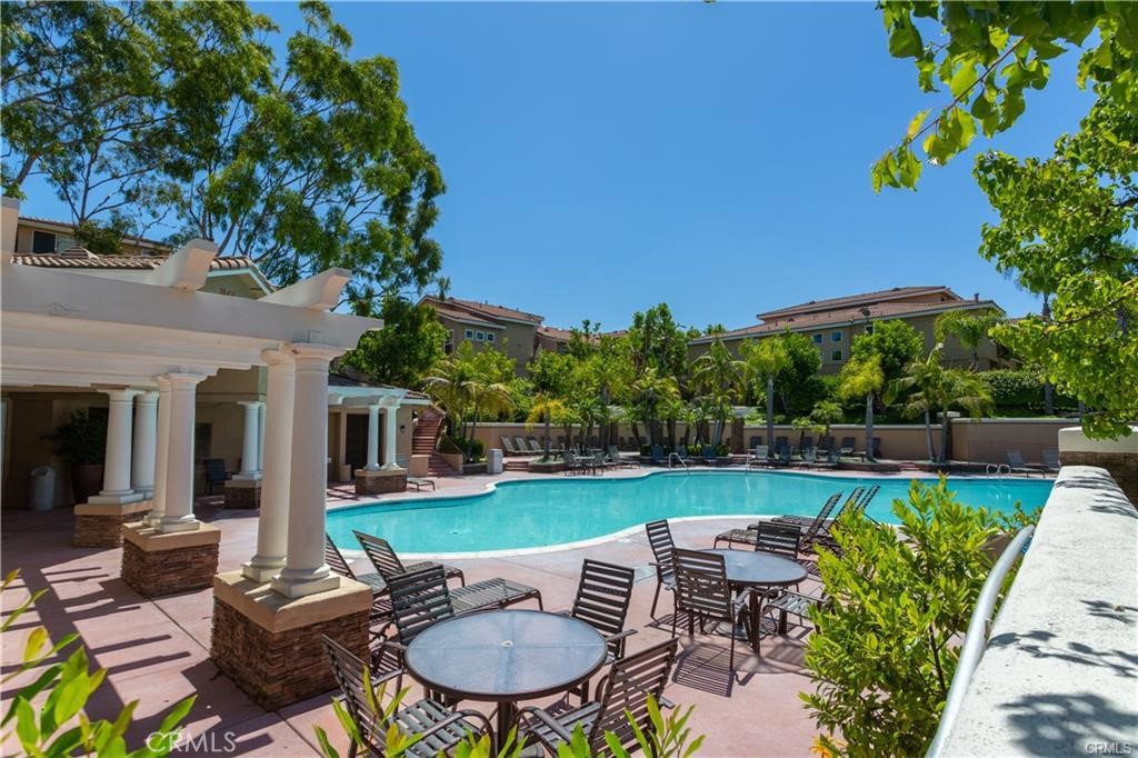 1091 S Positano Avenue