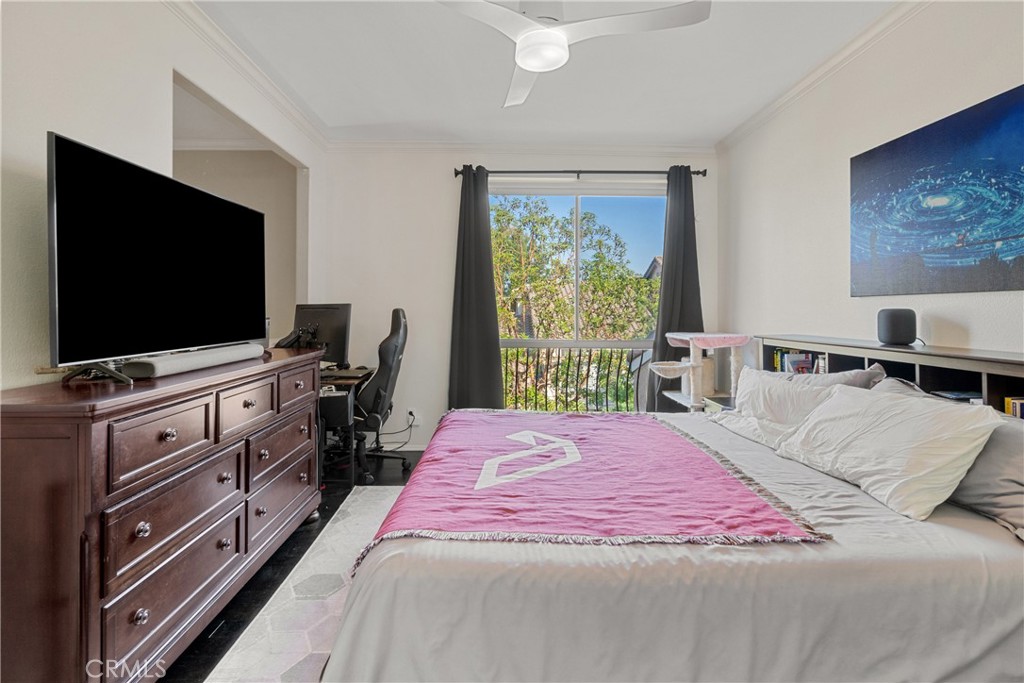 1091 S Positano Avenue