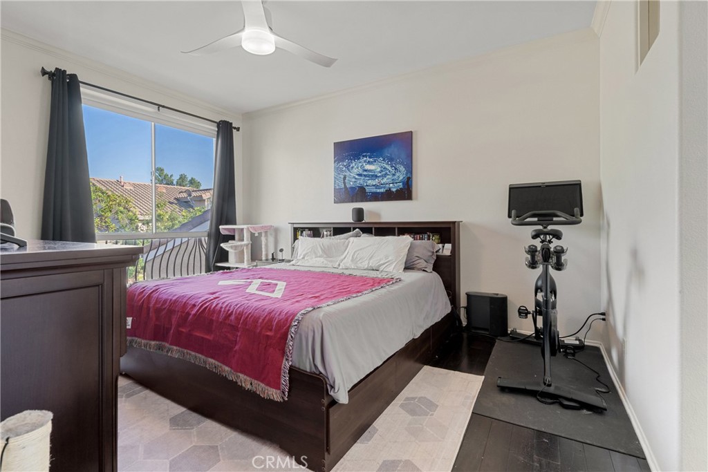 1091 S Positano Avenue