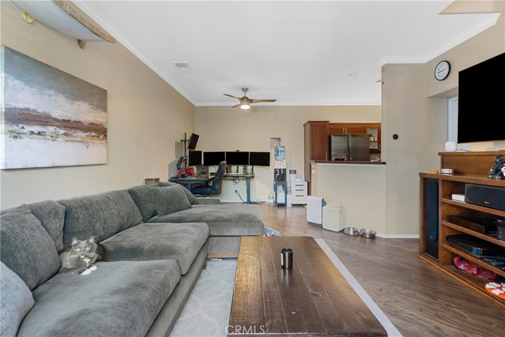 1091 S Positano Avenue