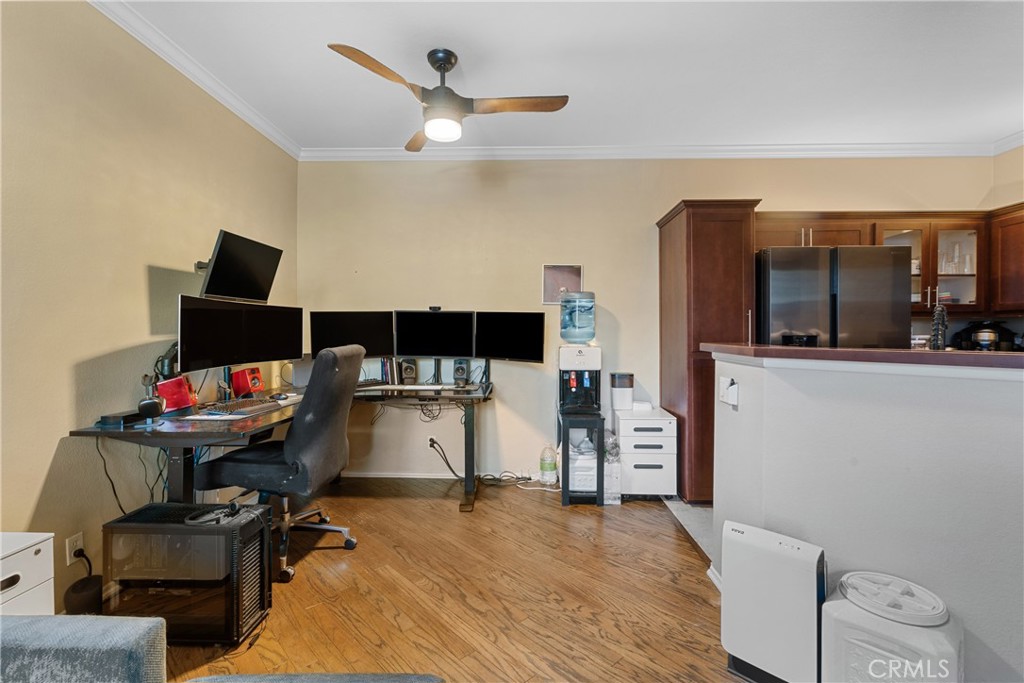 1091 S Positano Avenue