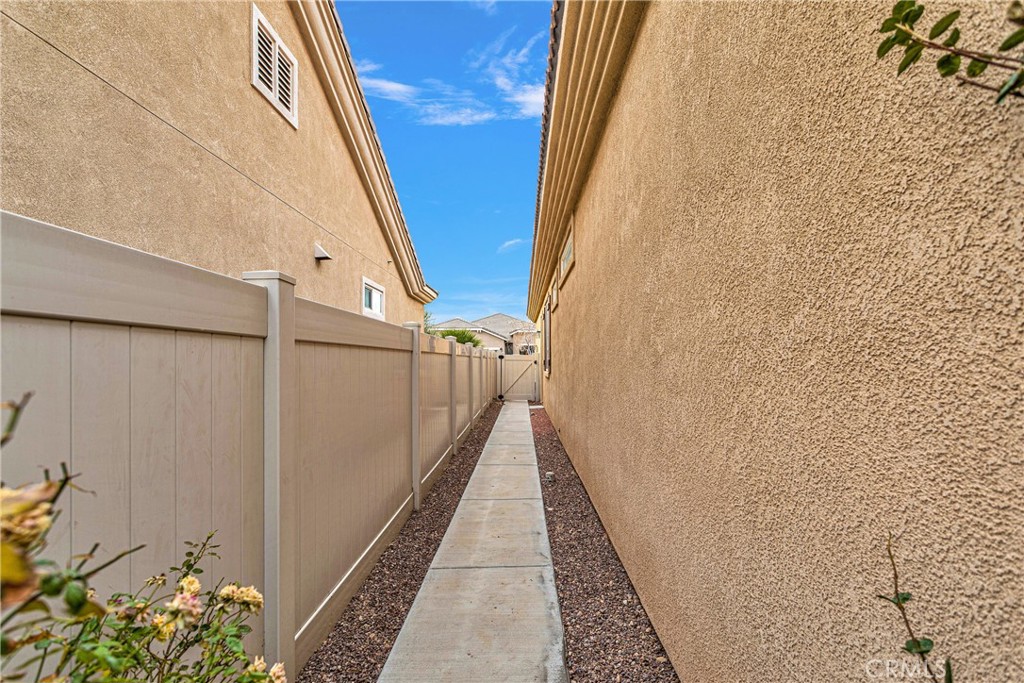 10065 Wilmington Lane