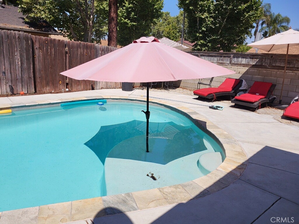 3948 Middleton Place