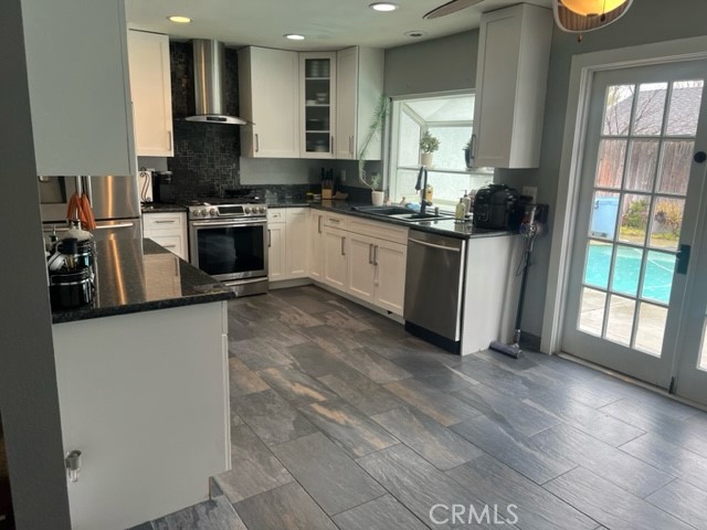 3948 Middleton Place