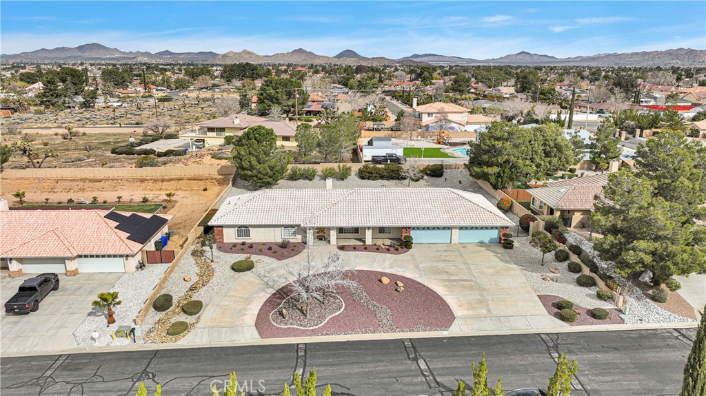 20260 Quail Hollow Road