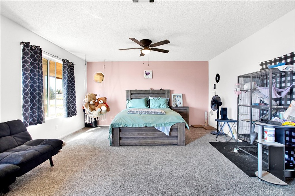 14080 Farmington Street