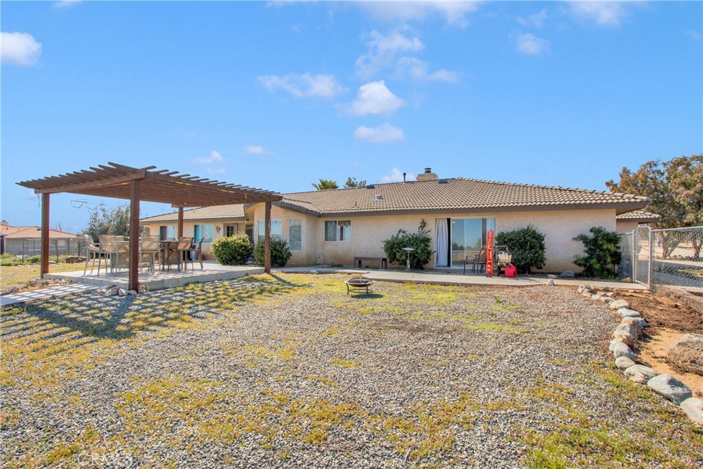 14080 Farmington Street