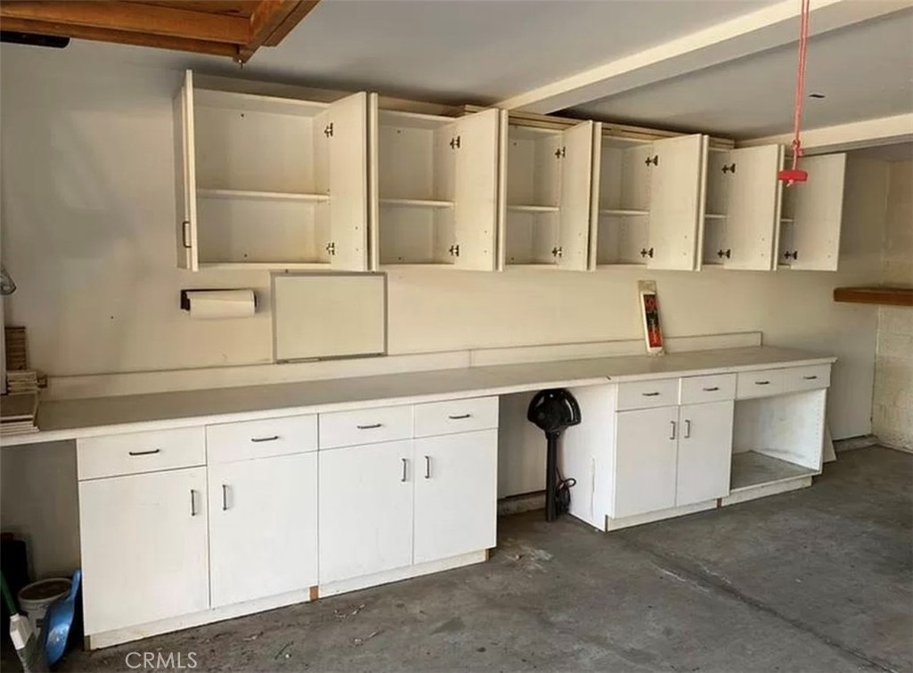 1509 S Raitt Street 75