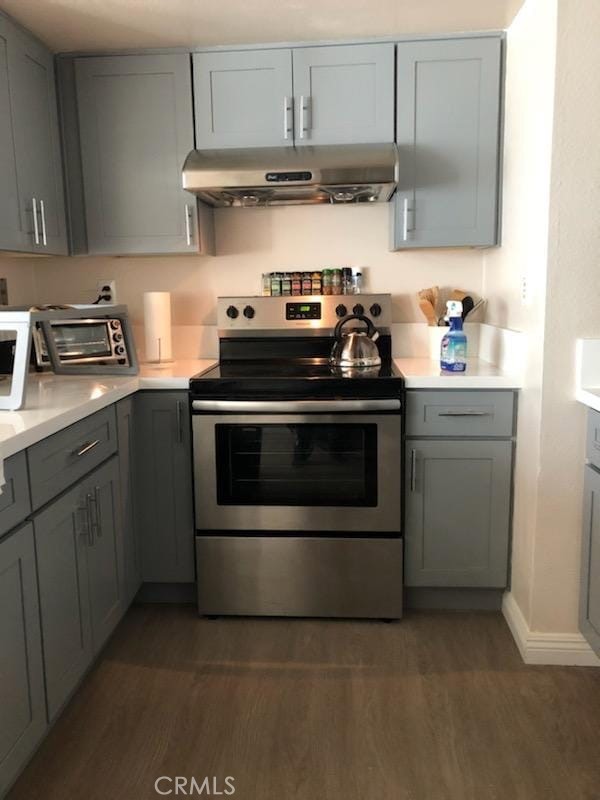 1509 S Raitt Street 75