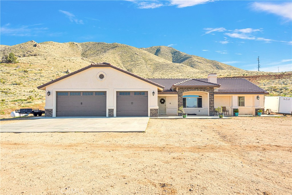 21945 Mountain View Road