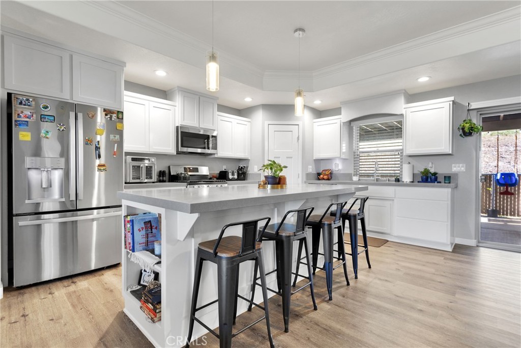 21945 Mountain View Road