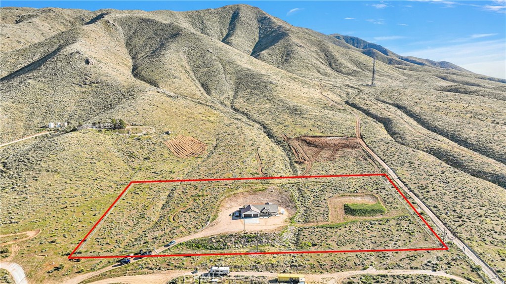 21945 Mountain View Road