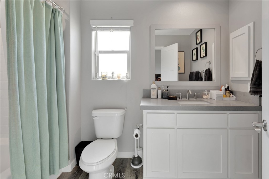 21945 Mountain View Road