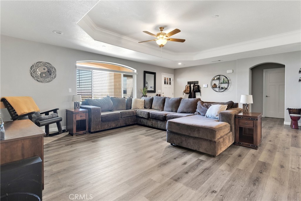 21945 Mountain View Road