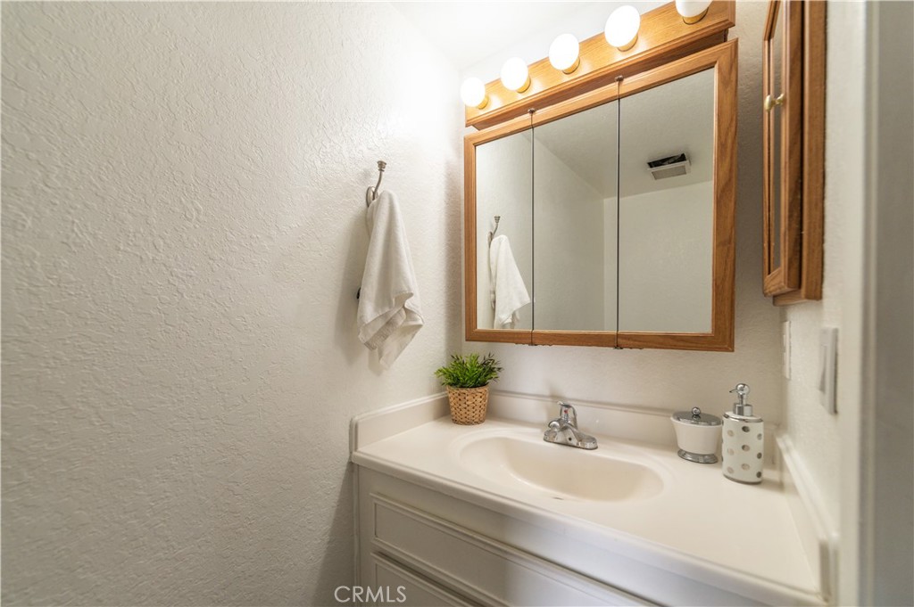 5640 Riverside Drive 129