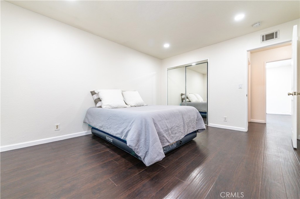 5640 Riverside Drive 129