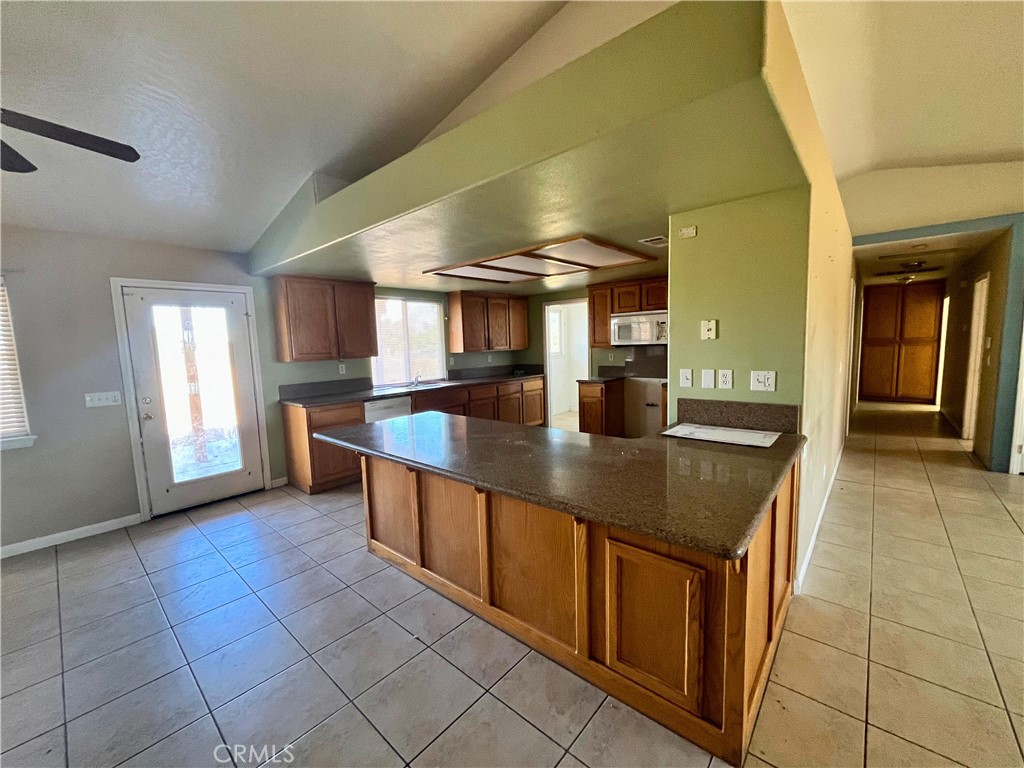 15242 Sycamore Street