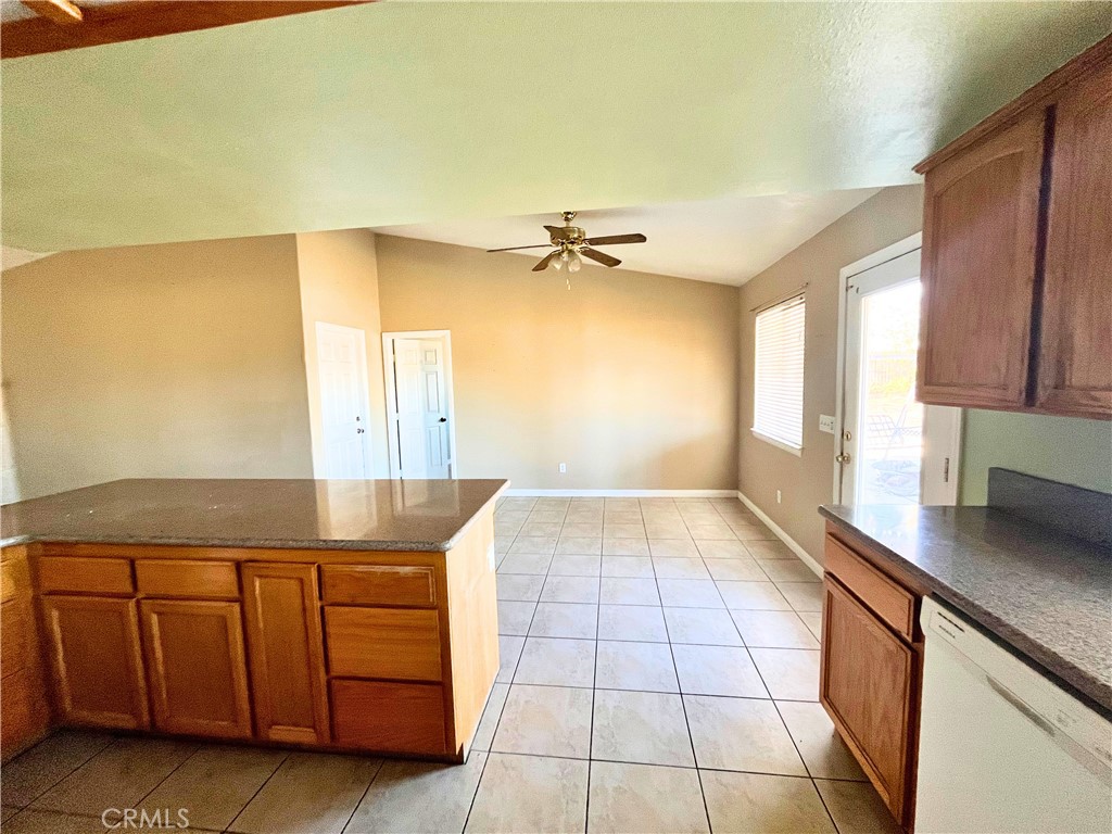 15242 Sycamore Street