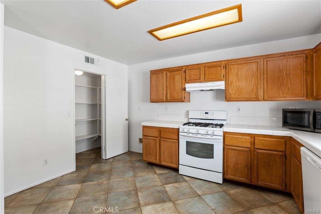 16474 Denhaven Court