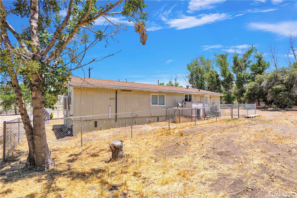 16685 State Highway 173