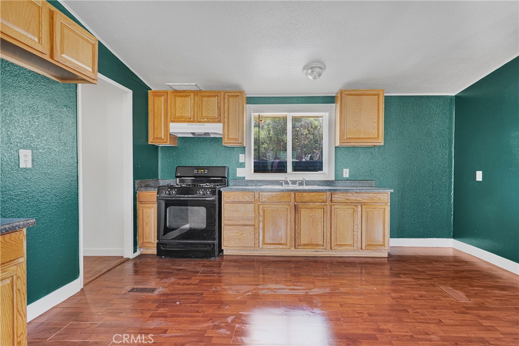 16685 State Highway 173