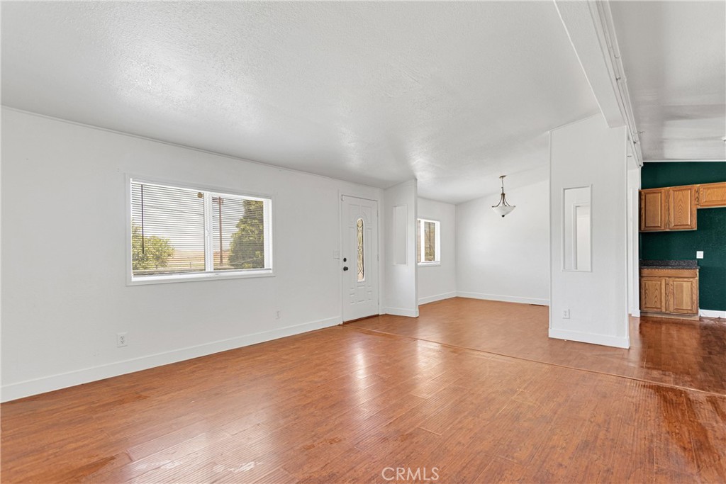 16685 State Highway 173